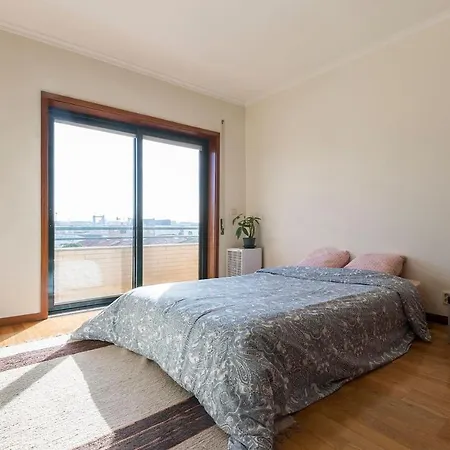 Sunny Top Floor 3-room By The Beach شقة Leça da Palmeira