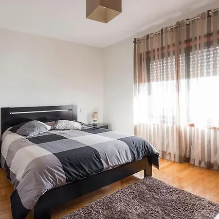 Sunny Top Floor 3-room By The Beach شقة Leça da Palmeira